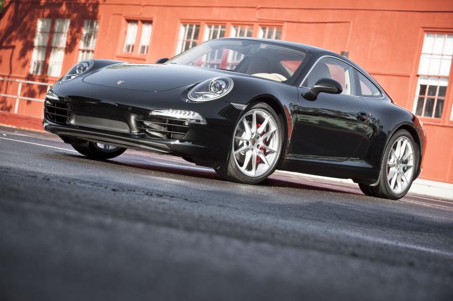  Porsche 911 Carrera S 2012 года  (фото 48 из 155)
